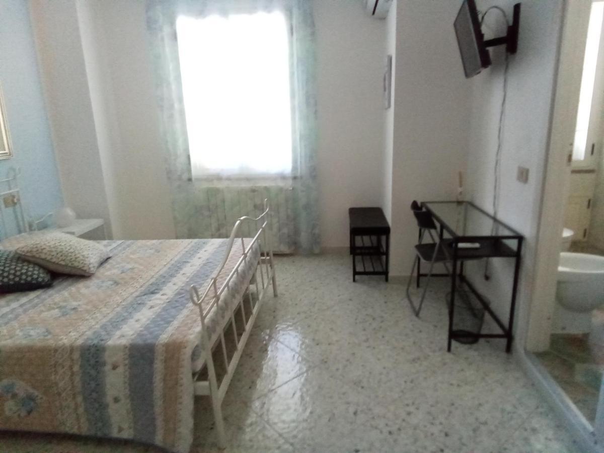 Phiniscollis B&B La Caletta Exterior foto