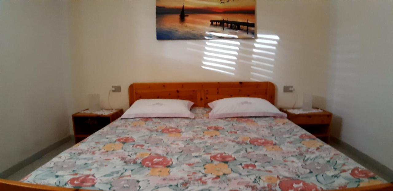 Phiniscollis B&B La Caletta Exterior foto