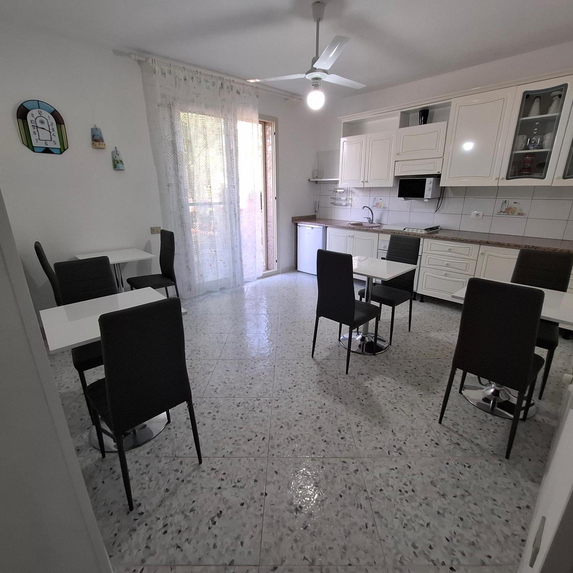 Phiniscollis B&B La Caletta Exterior foto
